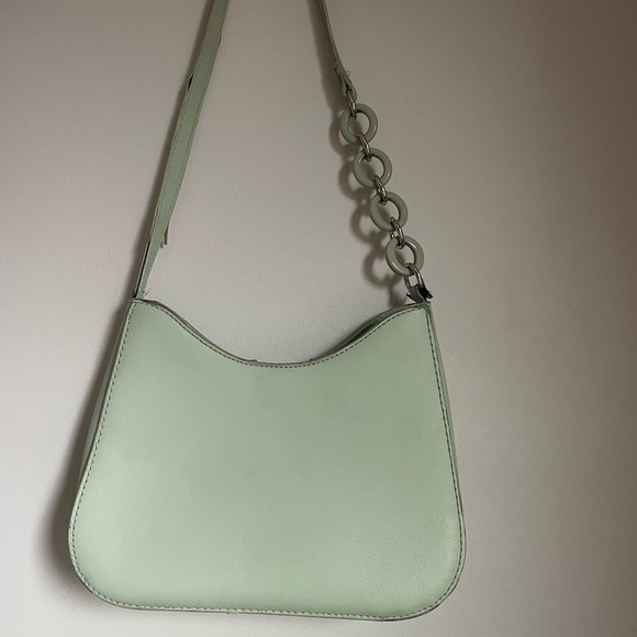 Steve Madden Mint Pistachio Green Crescent Shoulder Baguette Bag with Chain Srap - Picture 4 of 8